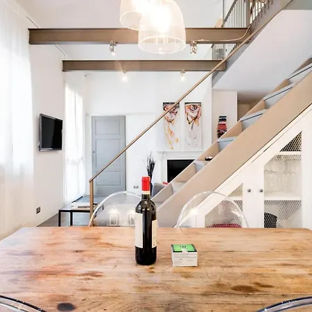 Apartamento Design Loft Bocconi Milán