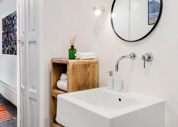 Design Loft Bocconi * Милан